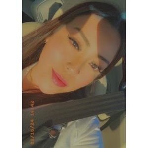 Meet your Posher, Perla